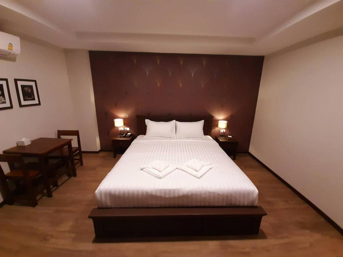 J.P.Grand Hotel Трат Екстер'єр фото