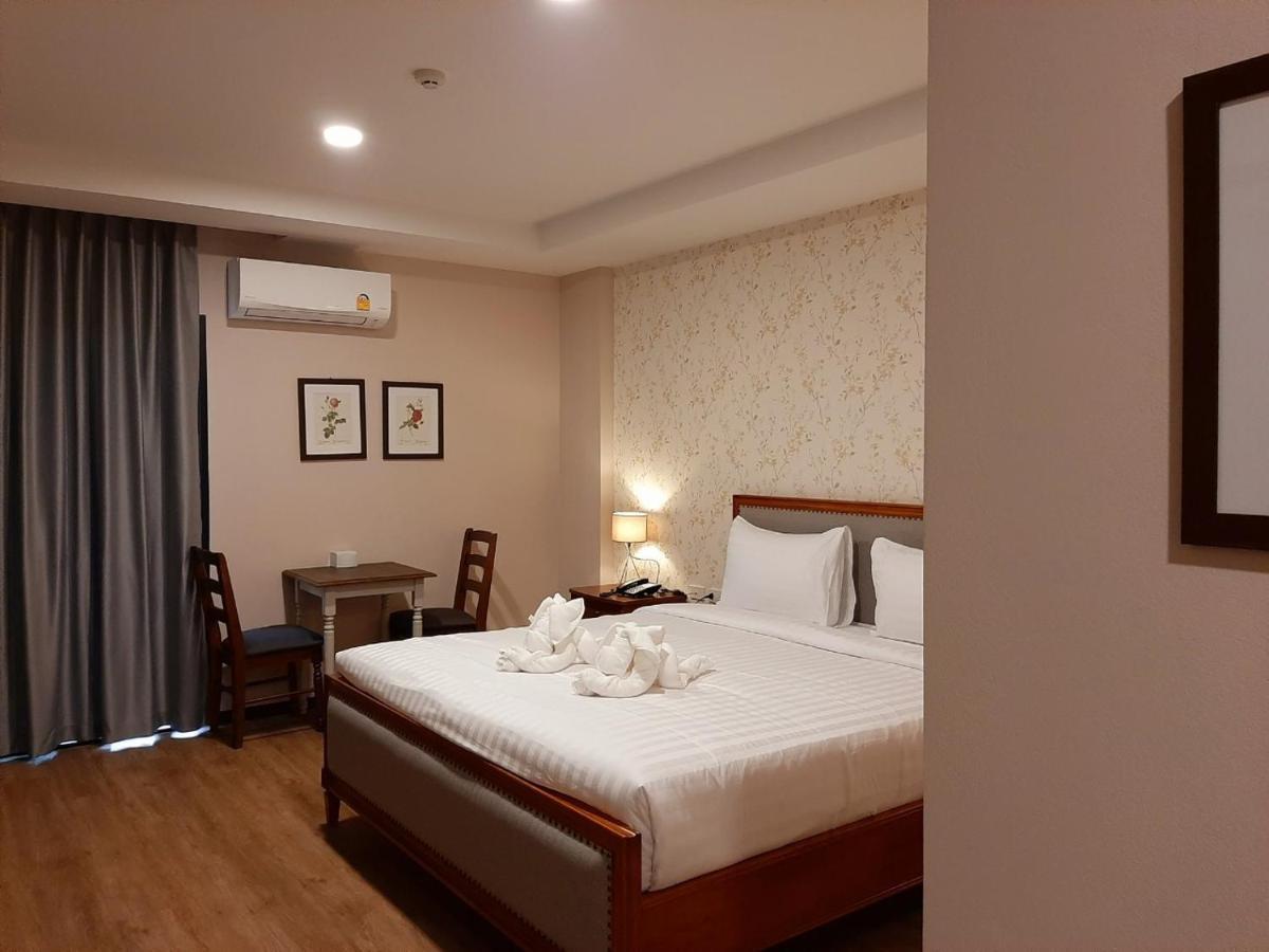 J.P.Grand Hotel Трат Екстер'єр фото